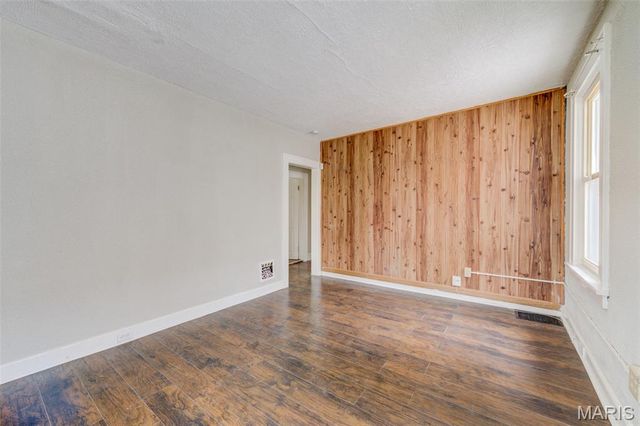 1243 Sutter Avenue, St Louis, MO 63133