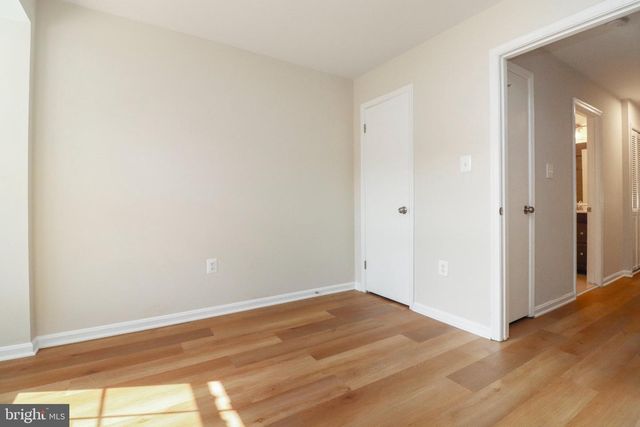13893 OYSTER POINT CT, Chantilly, VA 20151