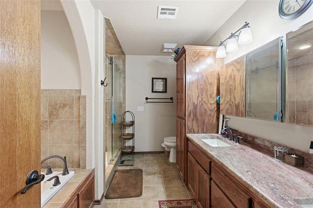 21229 Tamarack Road, Blanchard, OK 73010