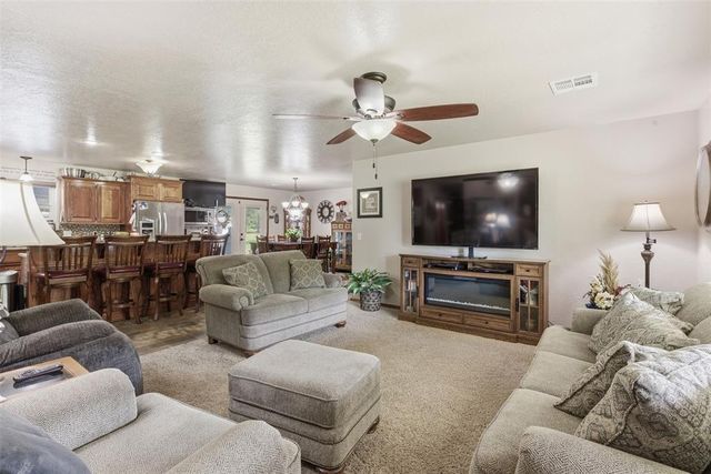 21229 Tamarack Road, Blanchard, OK 73010