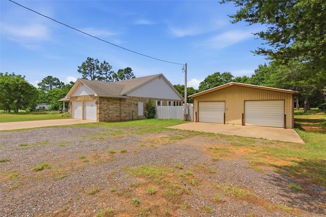 21229 Tamarack Road, Blanchard, OK 73010
