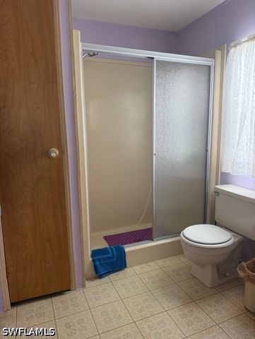 210 Pine Key LN 210, Naples, FL 34114