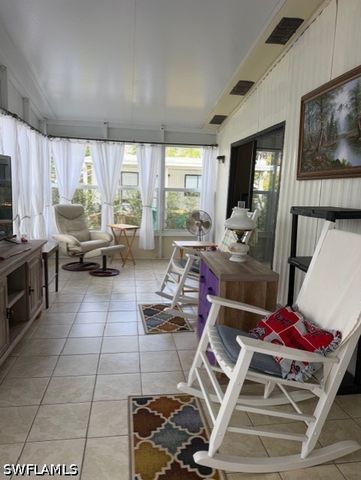 210 Pine Key LN 210, Naples, FL 34114