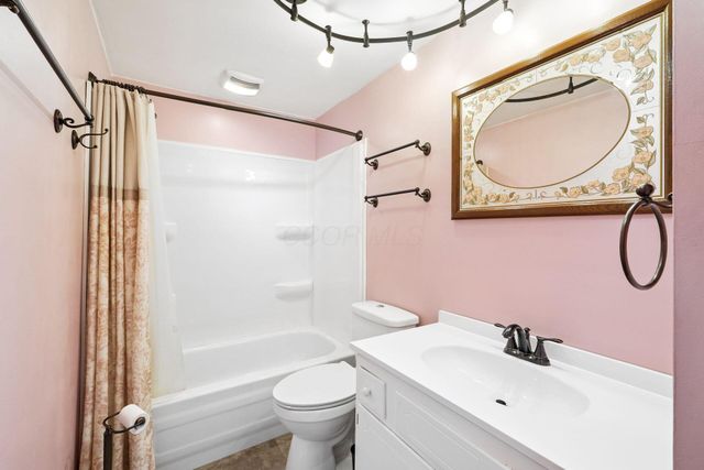 684 Ravenna Circle, Reynoldsburg, OH 43068