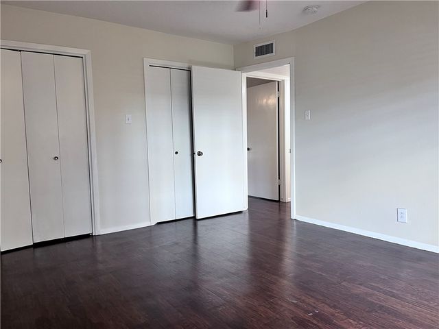 621 Philomena Dr, Corpus Christi, TX 78412