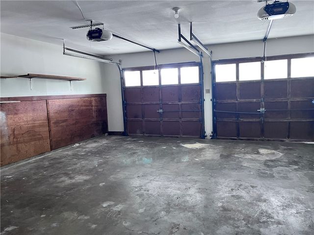 621 Philomena Dr, Corpus Christi, TX 78412