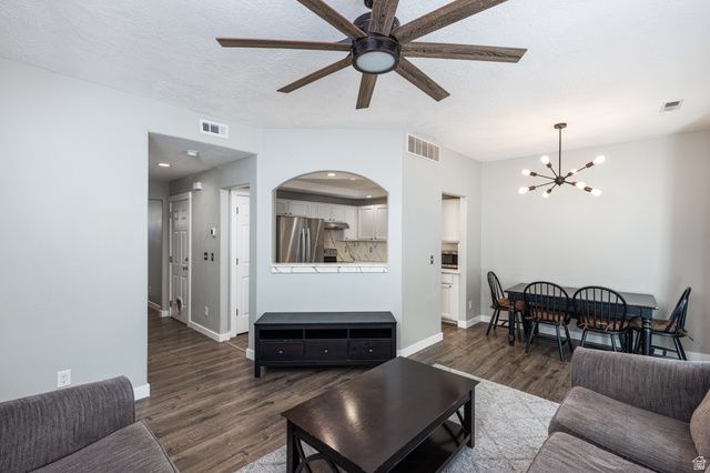182 E DAISYFIELD DR, Draper, UT 84020