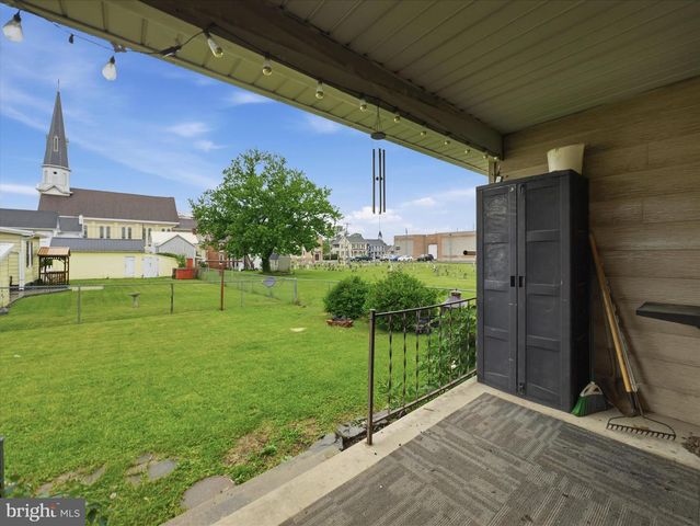 128 E MADISON STREET, Greencastle, PA 17225