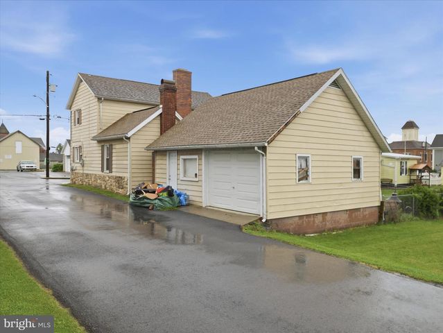 128 E MADISON STREET, Greencastle, PA 17225