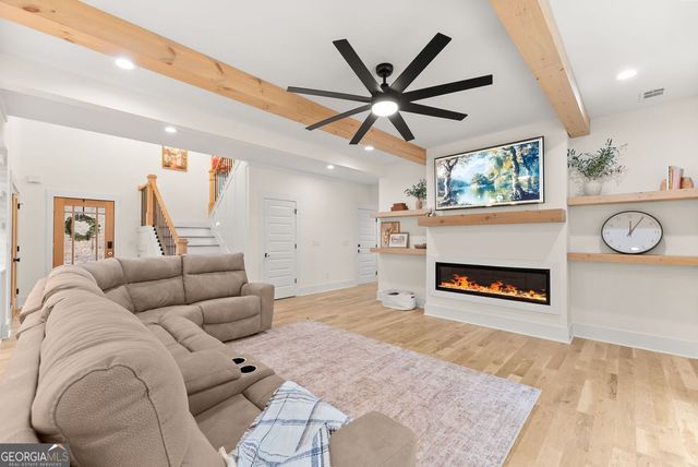 2218 Huntingdon Court, Gainesville, GA 30506