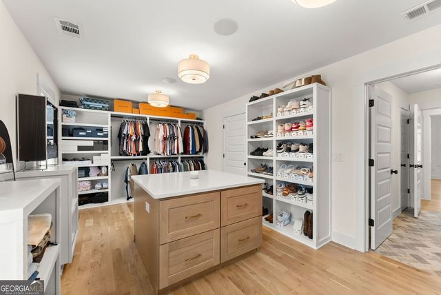 2218 Huntingdon Court, Gainesville, GA 30506