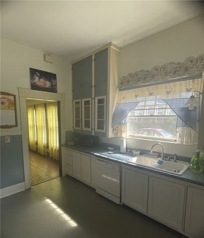 406 S Fulton Street, Clarksville, AR 72830