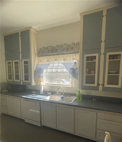 406 S Fulton Street, Clarksville, AR 72830