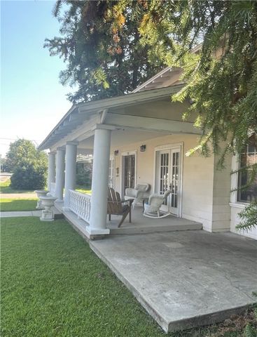 406 S Fulton Street, Clarksville, AR 72830