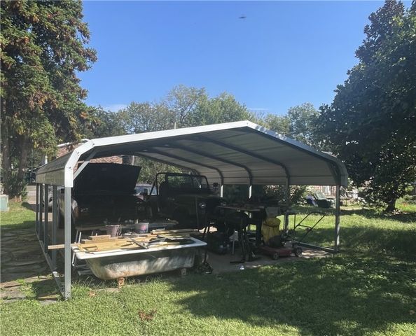 406 S Fulton Street, Clarksville, AR 72830