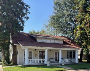 406 S Fulton Street, Clarksville, AR 72830