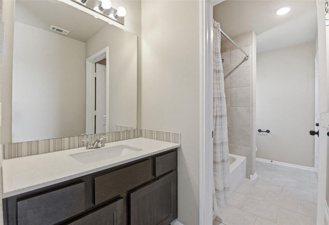 17501 Spice Merlot Lane, Conroe, TX 77302