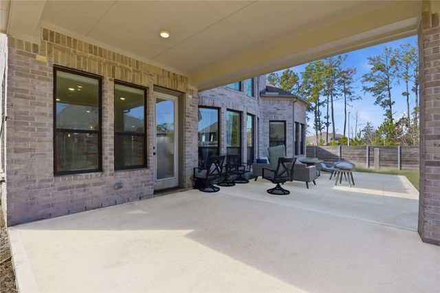 17501 Spice Merlot Lane, Conroe, TX 77302
