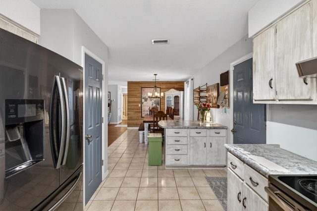 104 Fairway Drive, Crestview, FL 32536