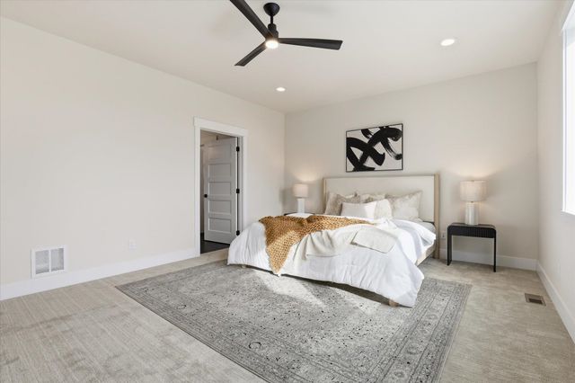 7285 E Columbia Dr, Spokane, WA 99212