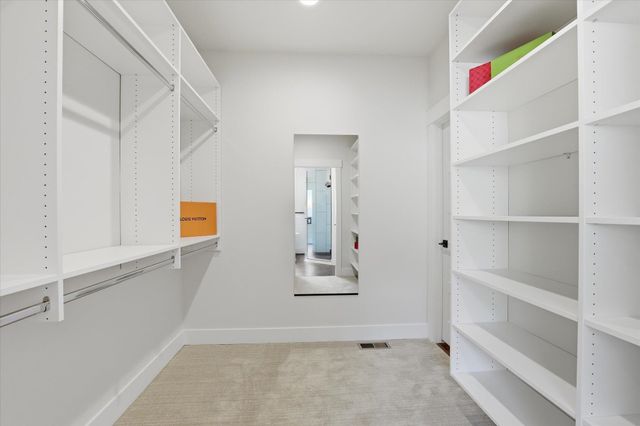 7285 E Columbia Dr, Spokane, WA 99212