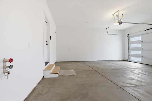 7285 E Columbia Dr, Spokane, WA 99212