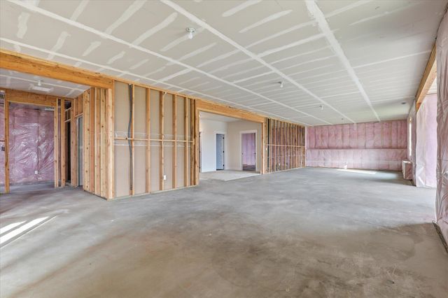 7285 E Columbia Dr, Spokane, WA 99212