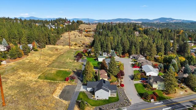 7285 E Columbia Dr, Spokane, WA 99212