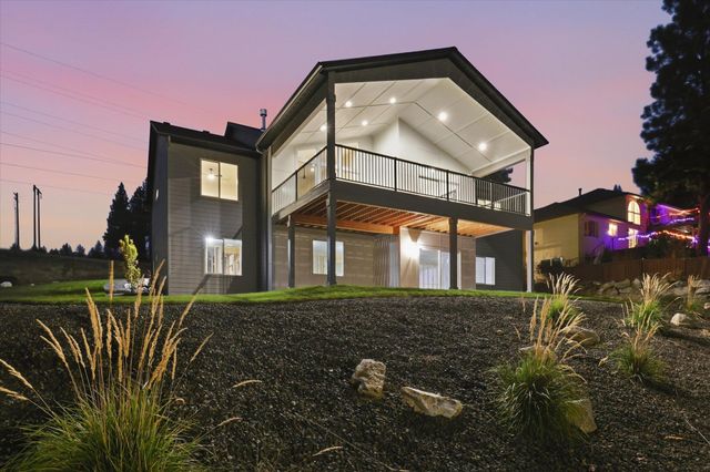 7285 E Columbia Dr, Spokane, WA 99212