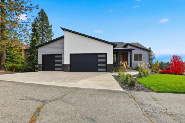 7285 E Columbia Dr, Spokane, WA 99212