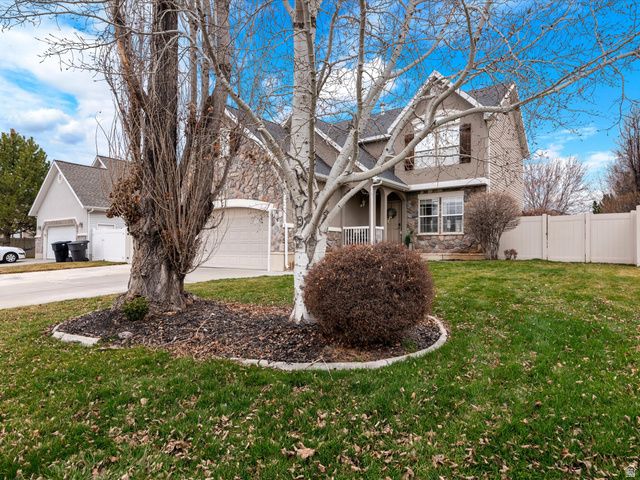 1032 N 780 W, Clinton, UT 84015