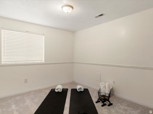 1032 N 780 W, Clinton, UT 84015