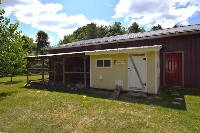 3424 Abbey Lane, Lapeer, MI 48446