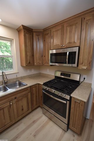 3424 Abbey Lane, Lapeer, MI 48446