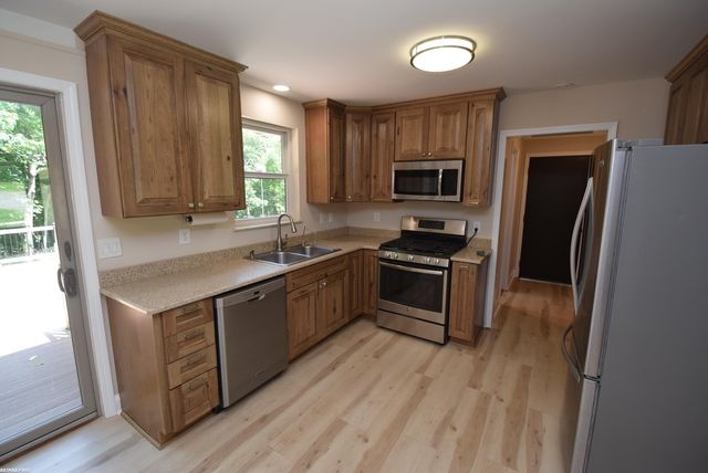 3424 Abbey Lane, Lapeer, MI 48446