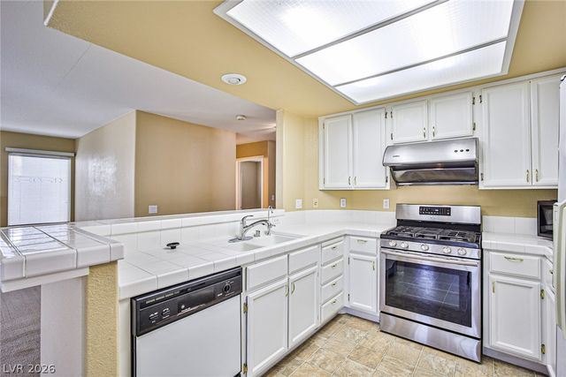 2036 Scenic Sunrise Drive, Las Vegas, NV 89117