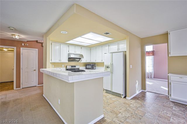 2036 Scenic Sunrise Drive, Las Vegas, NV 89117