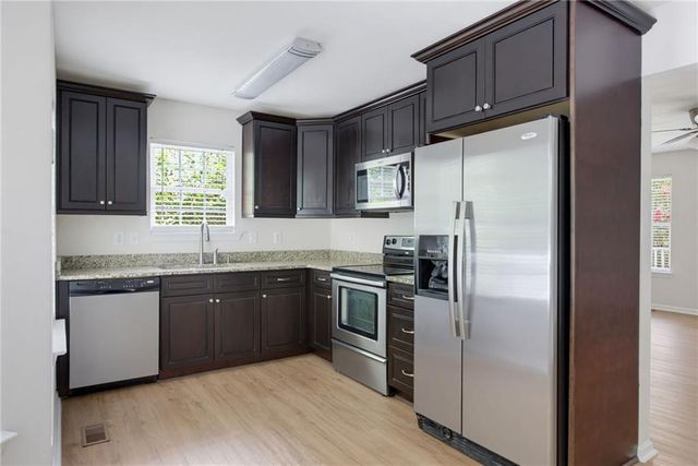 54 Stallion Run, Dallas, GA 30132