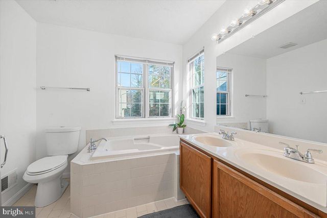 10608 CEDARWOOD LN, Fort Washington, MD 20744