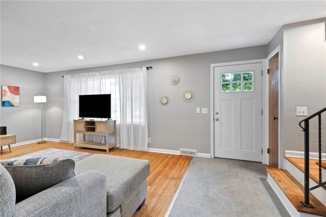 167 Lattimore Road, Rochester, NY 14620