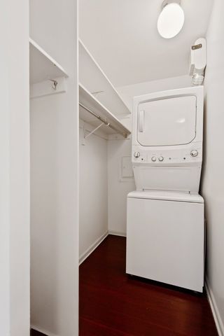 155 N HARBOR Drive 2201, Chicago, IL 60601