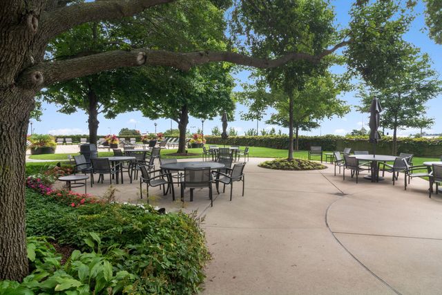 155 N HARBOR Drive 2201, Chicago, IL 60601