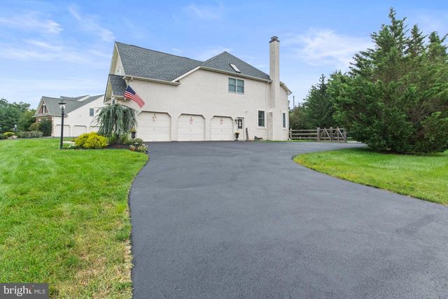 1108 KINGSLEY HALL DR, Lansdale, PA 19446