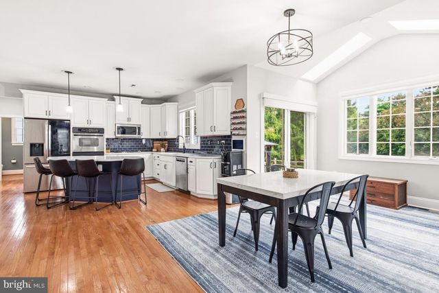 1108 KINGSLEY HALL DR, Lansdale, PA 19446