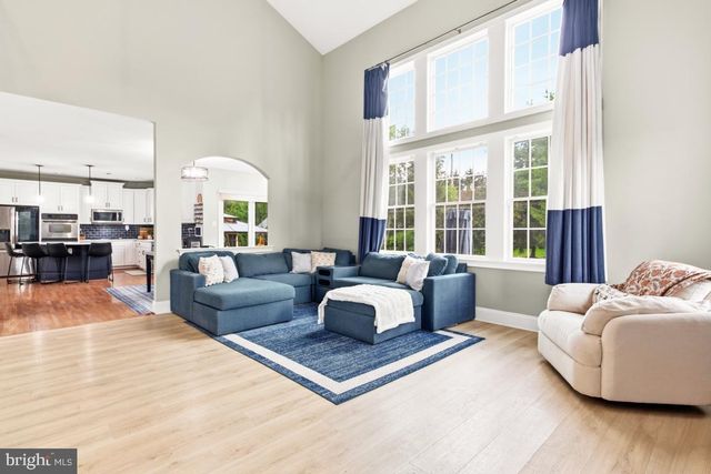 1108 KINGSLEY HALL DR, Lansdale, PA 19446