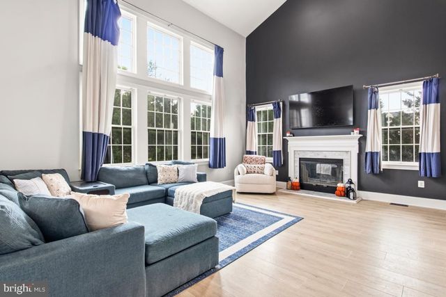 1108 KINGSLEY HALL DR, Lansdale, PA 19446