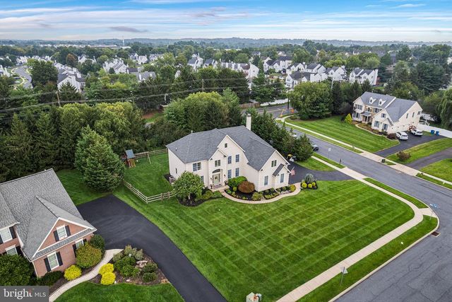 1108 KINGSLEY HALL DR, Lansdale, PA 19446