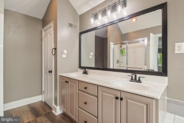 1108 KINGSLEY HALL DR, Lansdale, PA 19446