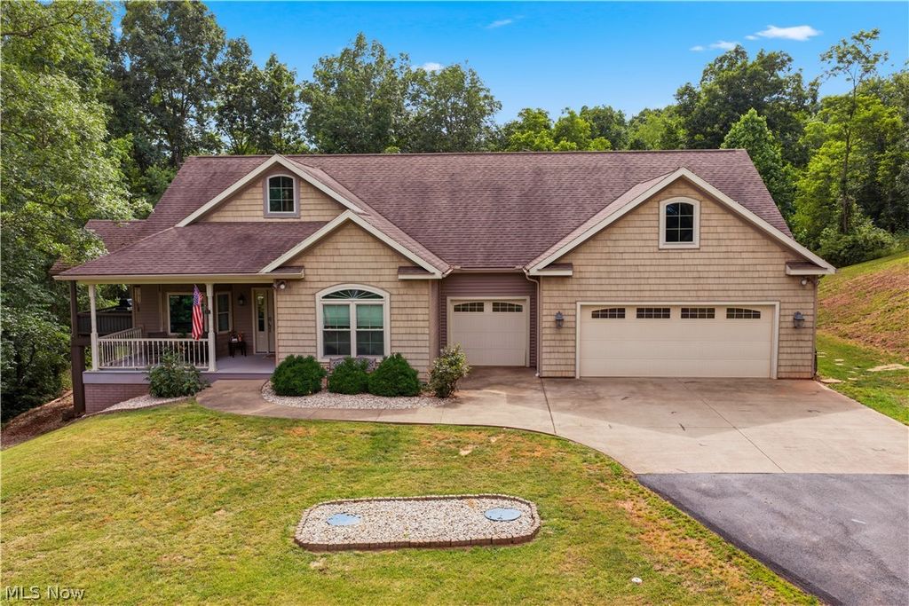 645 Short Brook Road, Vincent, OH 45784