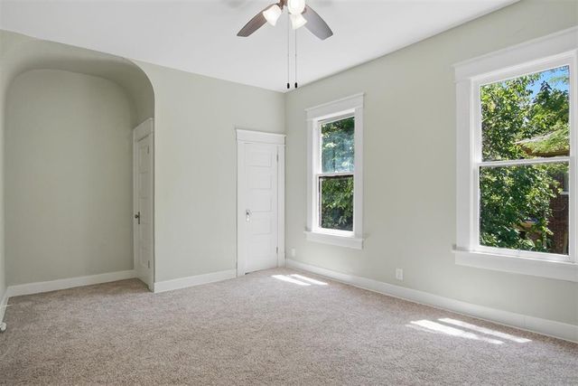 3715 N McKinley Avenue, Oklahoma City, OK 73118